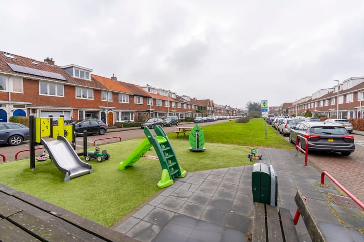 Photo 36 of Julianaweg 181