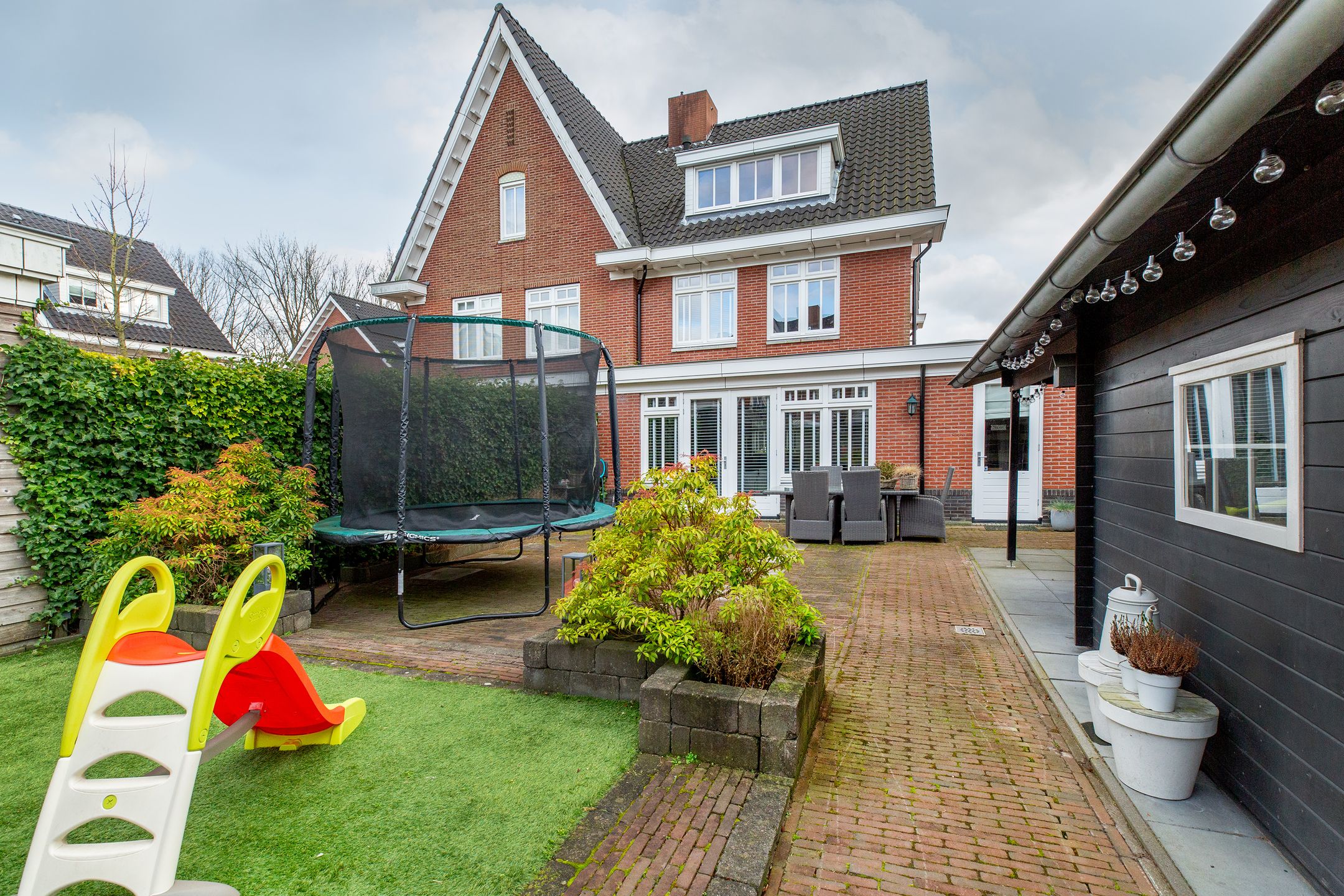 Foto 6 van Coniferenhout 3