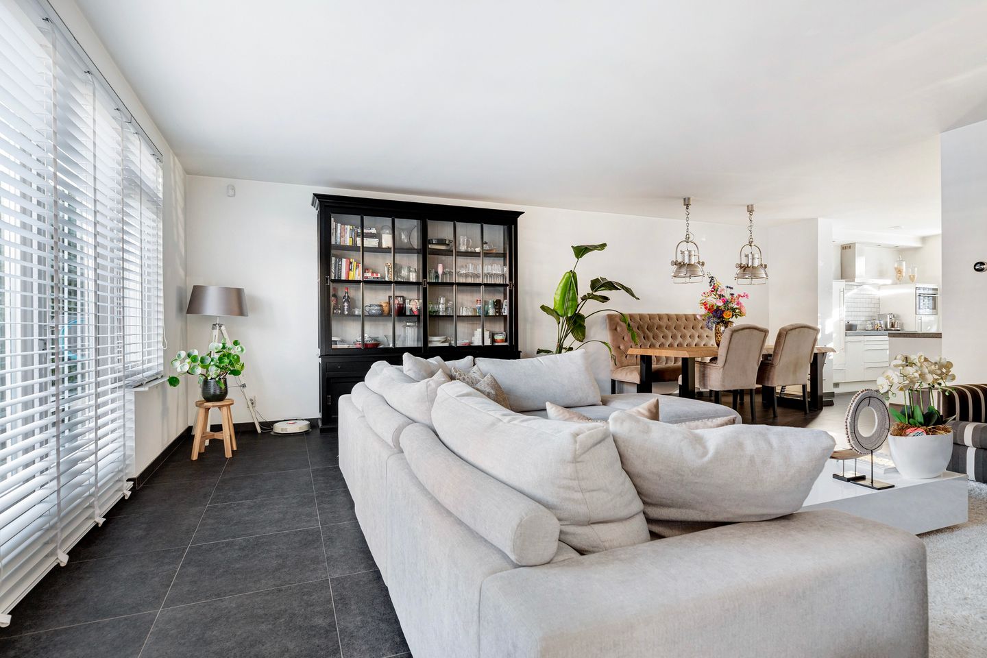 Foto 14 van Coniferenhout 3