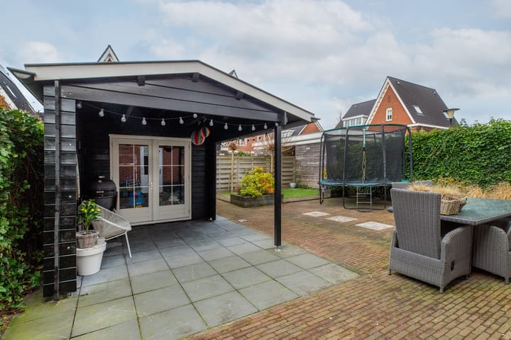 Foto 43 van Coniferenhout 3