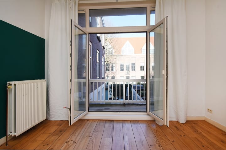 Photo 10 of Hazelaarstraat 111