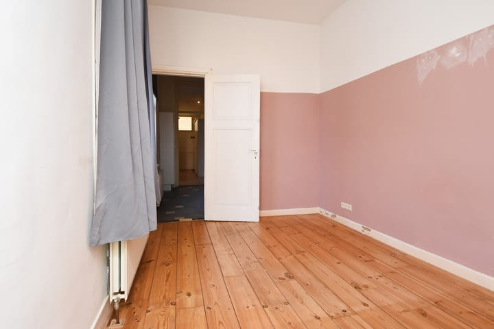 Photo 17 of Hazelaarstraat 111