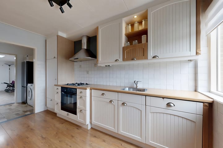 Foto 20 van Houtzagerij 9