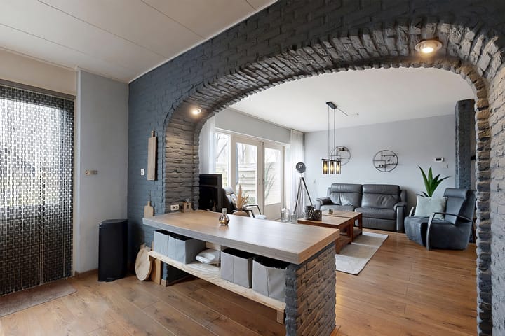 Foto 21 van Houtzagerij 9