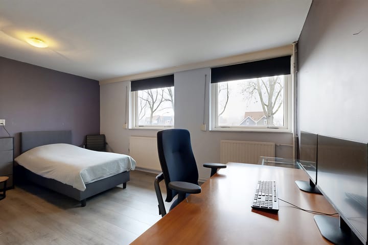 Foto 33 van Houtzagerij 9