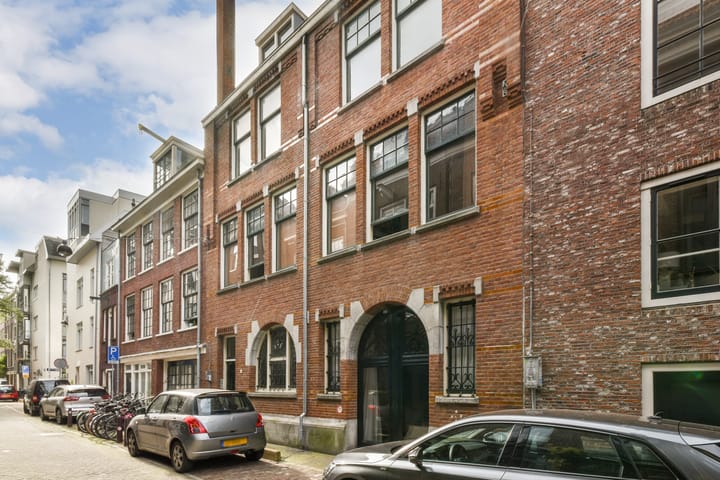 Photo 2 of Zandstraat 4-H