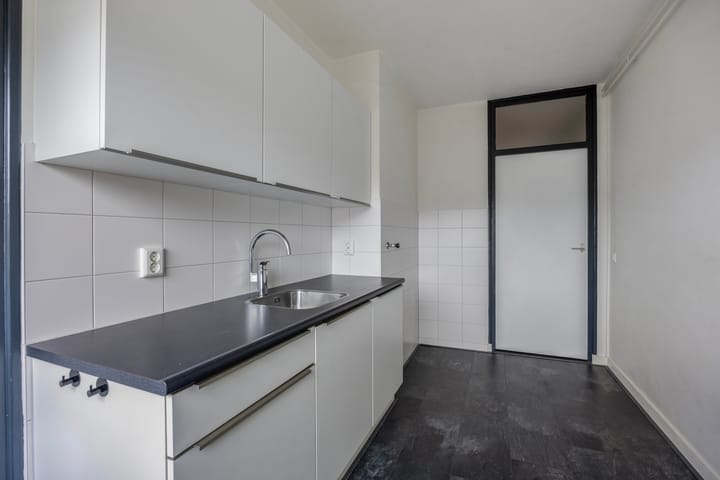 Foto 11 van Leliestraat 60