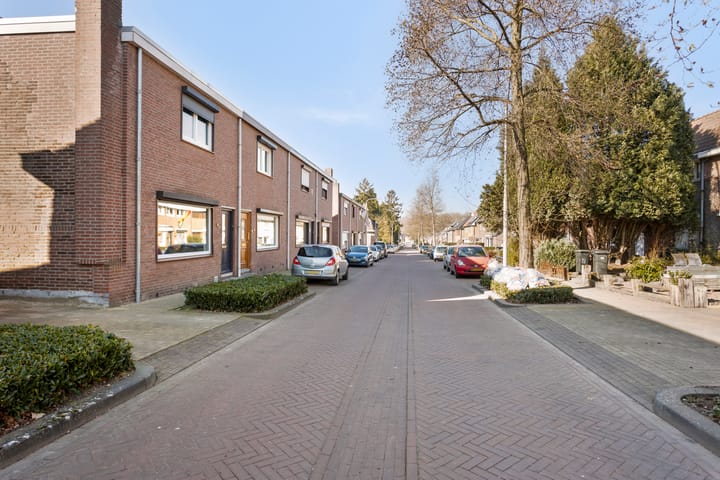 Foto 30 van Callistusstraat 79