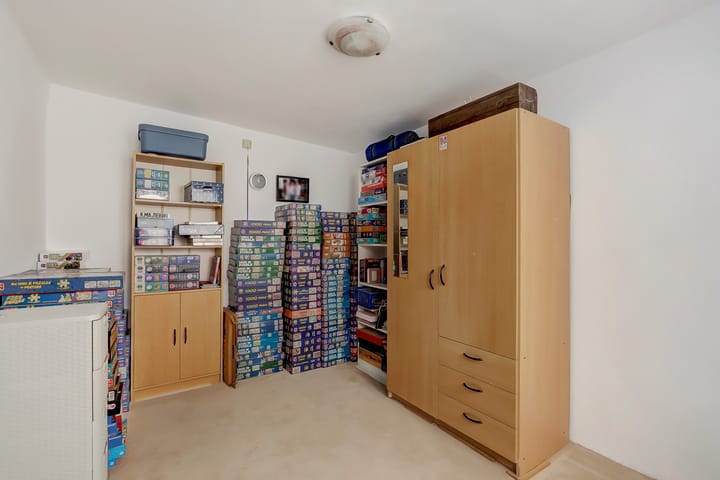 Foto 21 van Biezenstraat 144