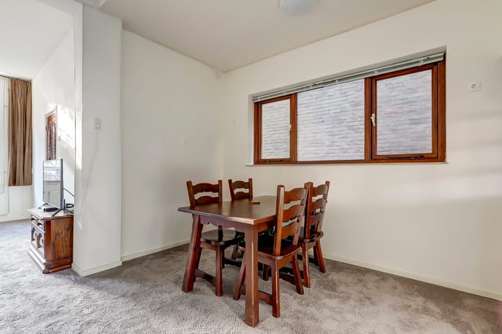 Foto 13 van Biezenstraat 146