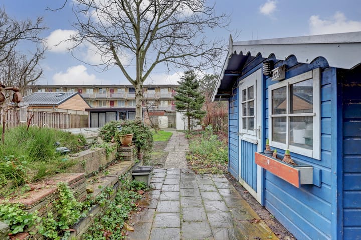 Foto 34 van Biezenstraat 144