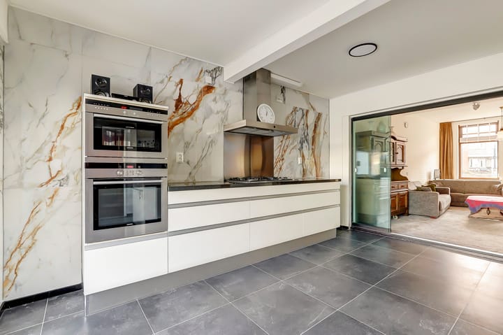 Foto 6 van Biezenstraat 146