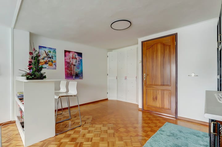 Foto 24 van Biezenstraat 146