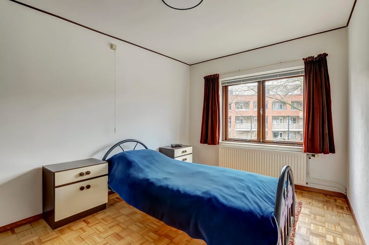 Foto 33 van Biezenstraat 146