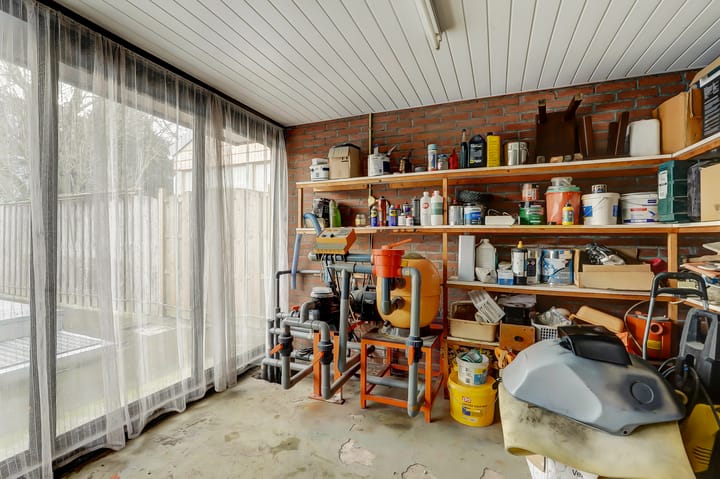 Foto 42 van Biezenstraat 146