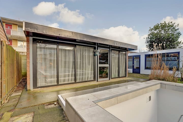 Foto 49 van Biezenstraat 146