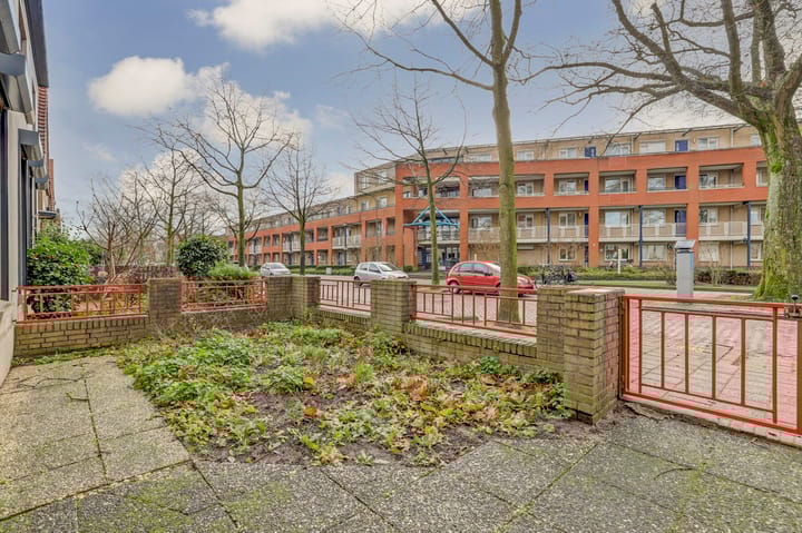 Foto 50 van Biezenstraat 146