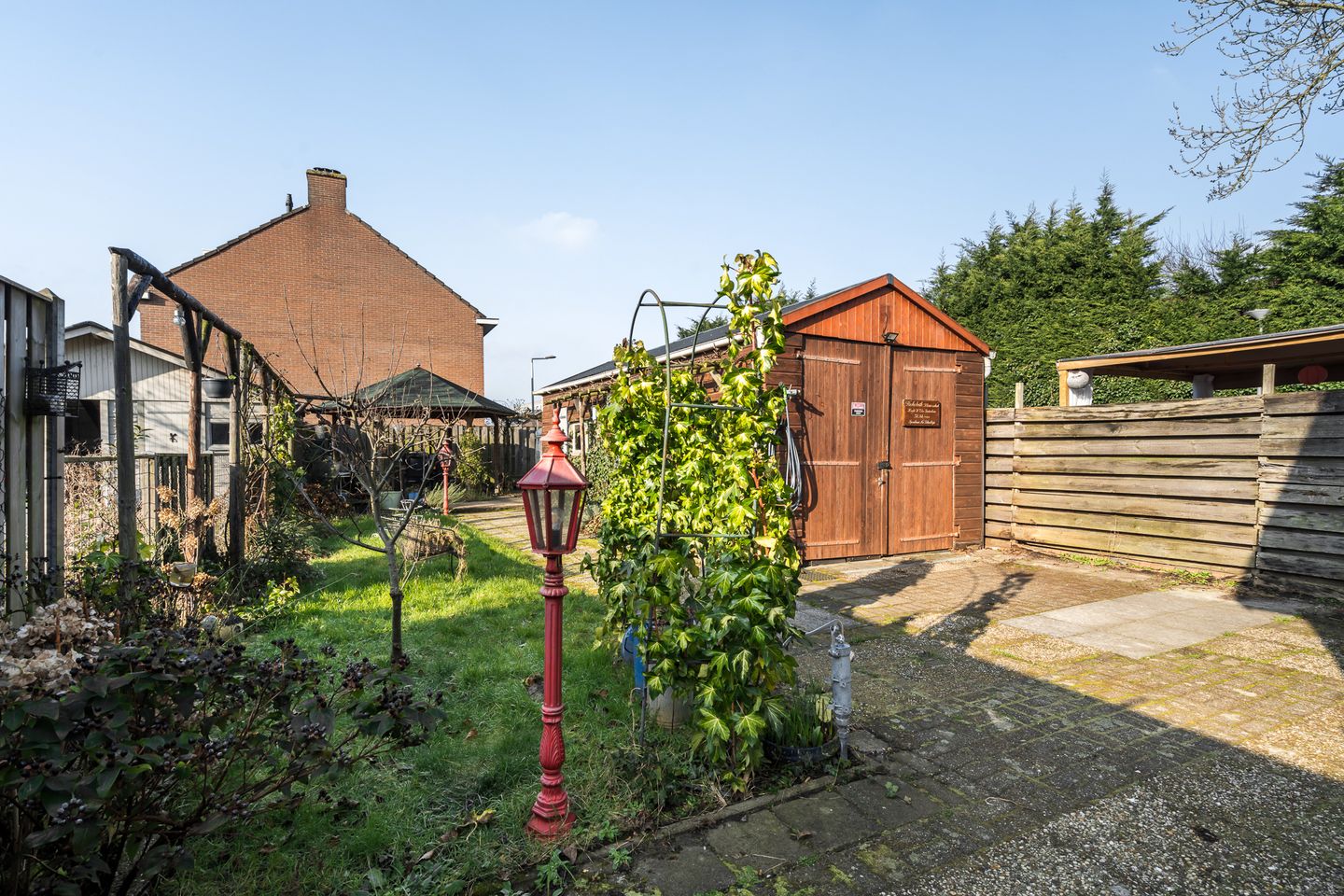 Foto 35 van Burgemeester van Esstraat 61