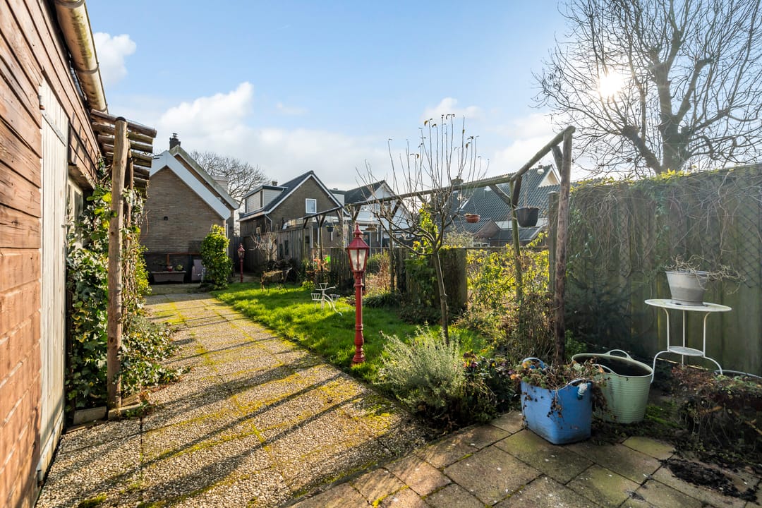 Foto 43 van Burgemeester van Esstraat 61