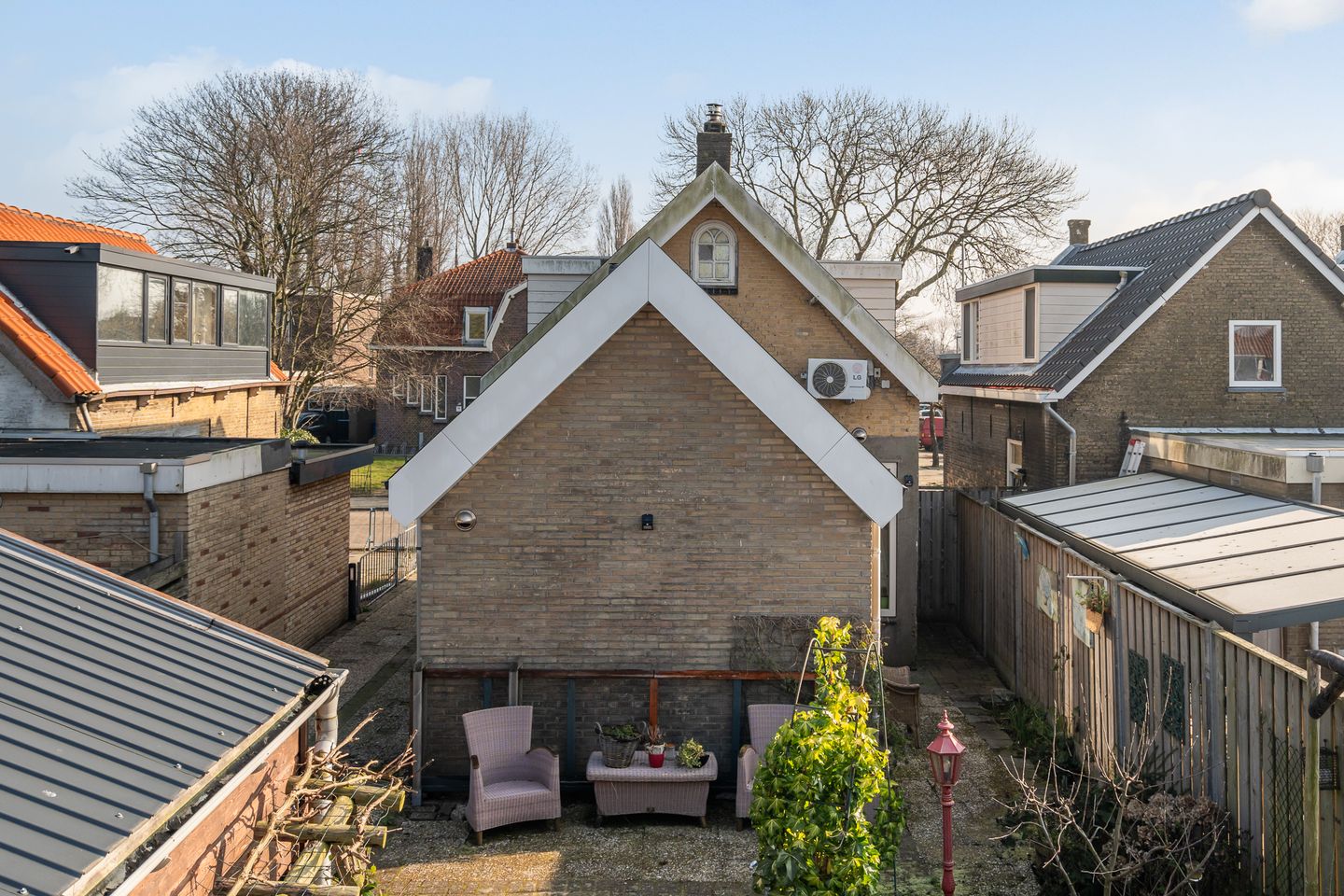 Foto 44 van Burgemeester van Esstraat 61