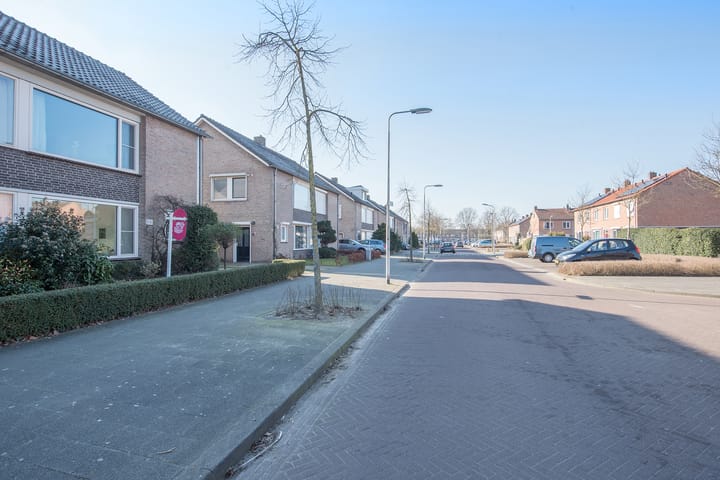 Foto 44 van Thorbeckestraat 86