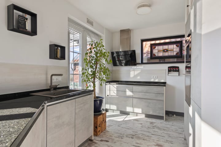 Photo 9 of Molenstraat 95