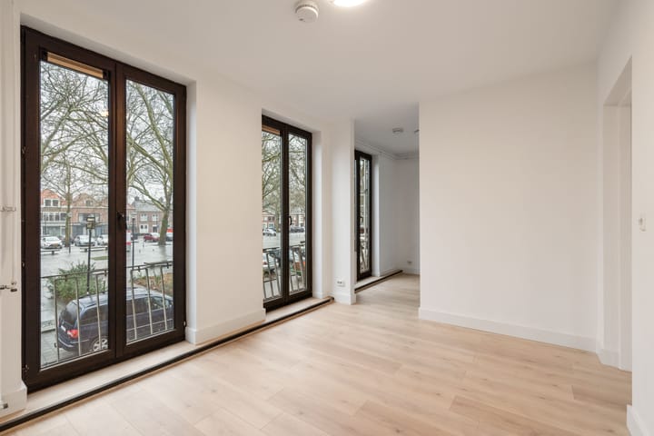 Foto 15 van Mgr. Nolensplein 11-B1