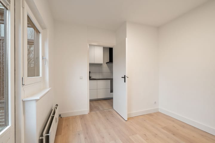 Foto 21 van Mgr. Nolensplein 11-B1