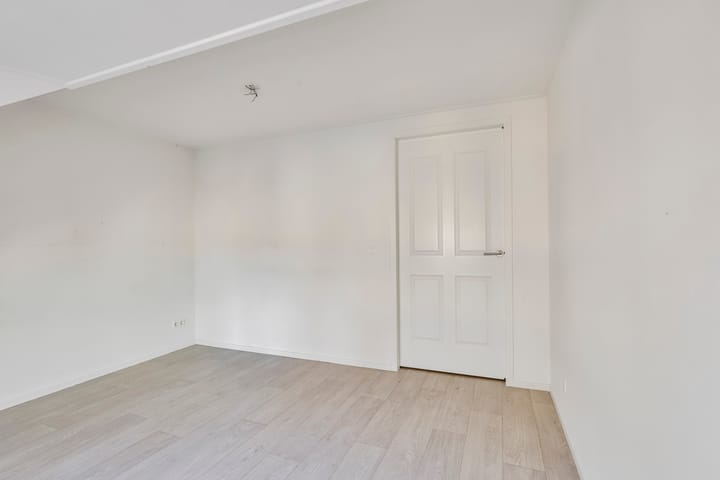 Foto 30 van Kerkstraat 1-D