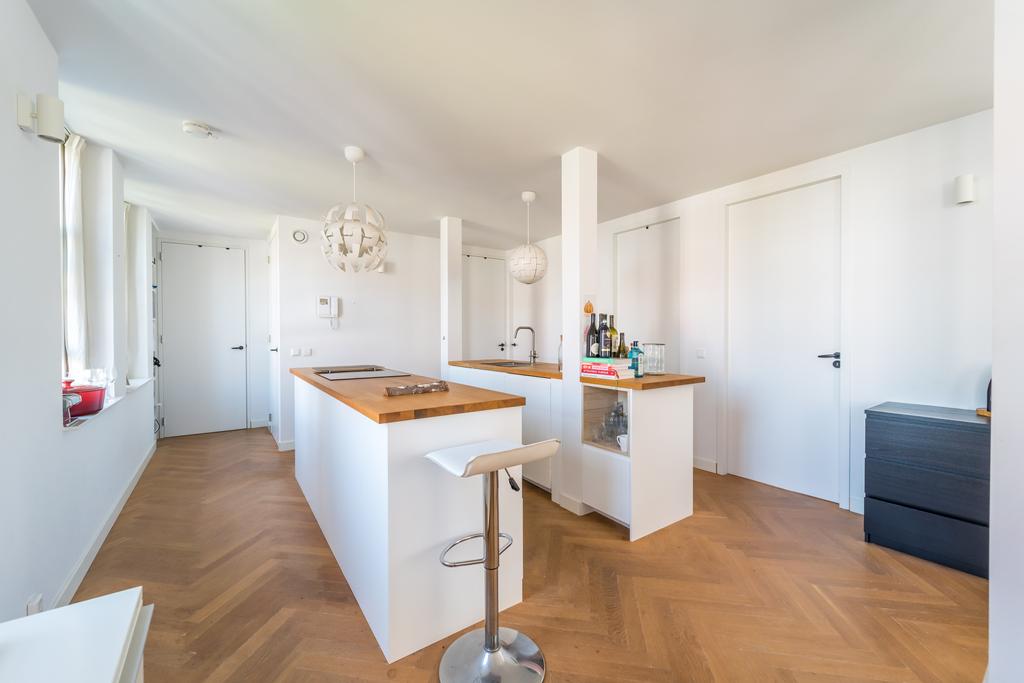 Foto 15 van Montelbaanstraat 14