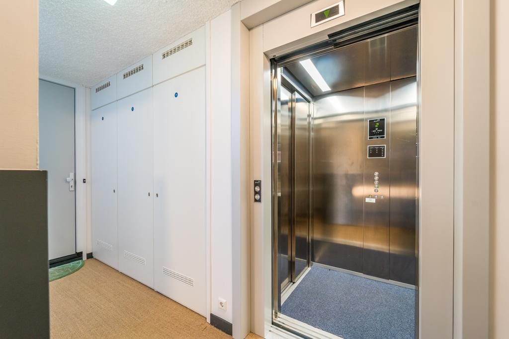 Foto 19 van Montelbaanstraat 14