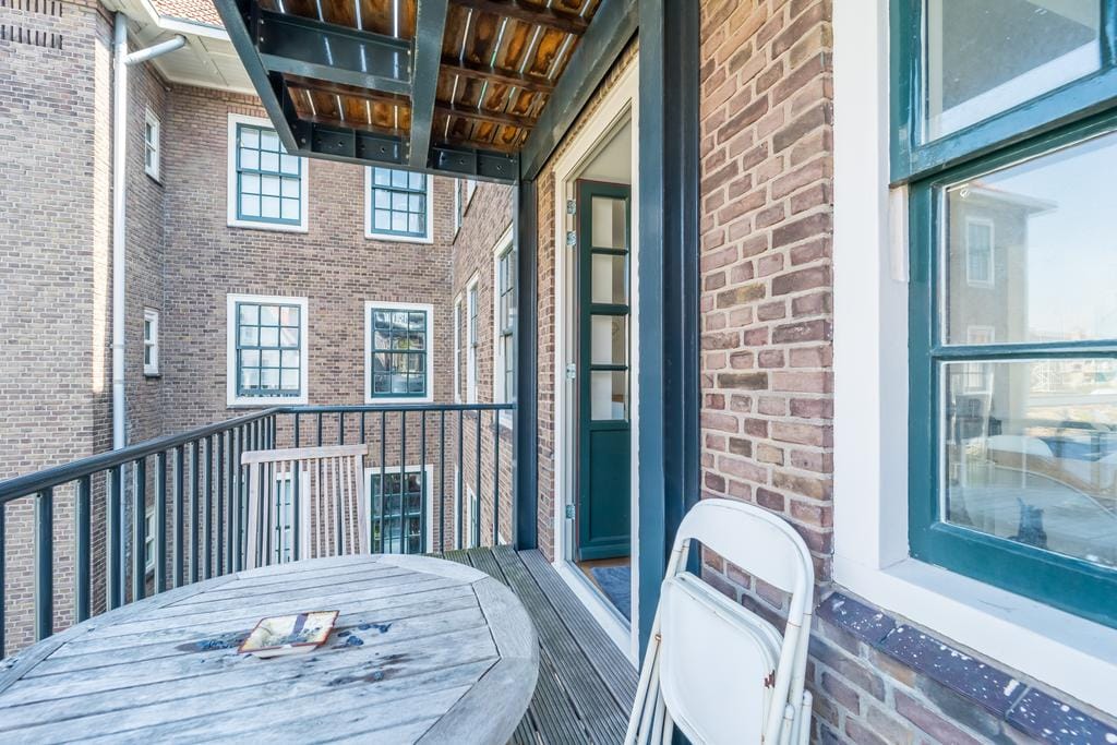 Foto 23 van Montelbaanstraat 14