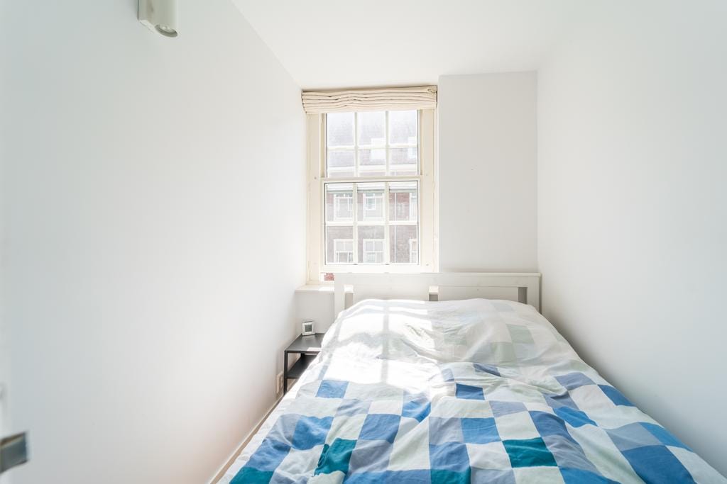 Foto 32 van Montelbaanstraat 14