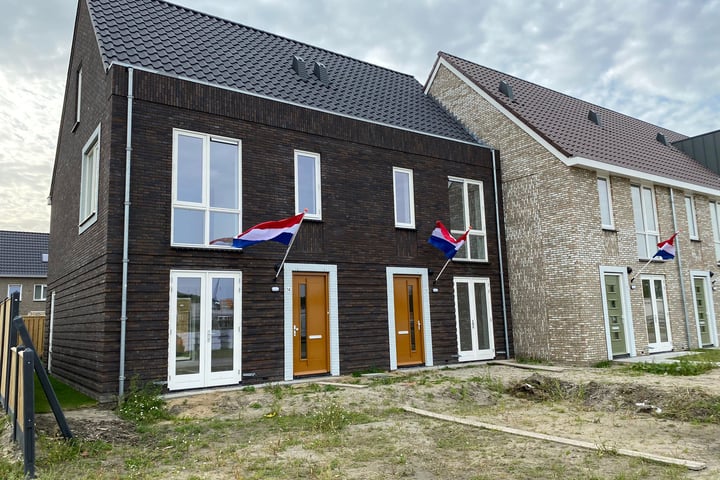 Red Naomistraat 12
