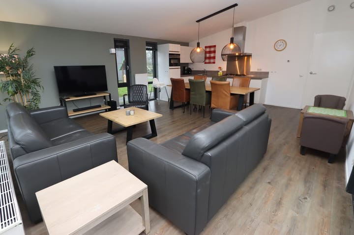 Photo 20 of Dwarsweg 73-A3