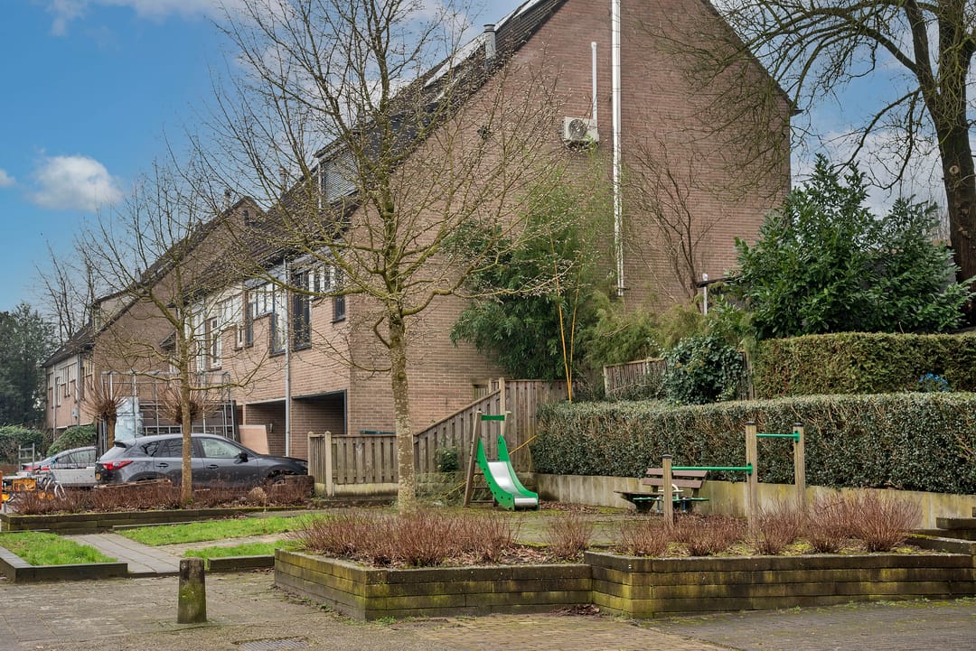 Foto 8 van Robert Stolzstraat 81