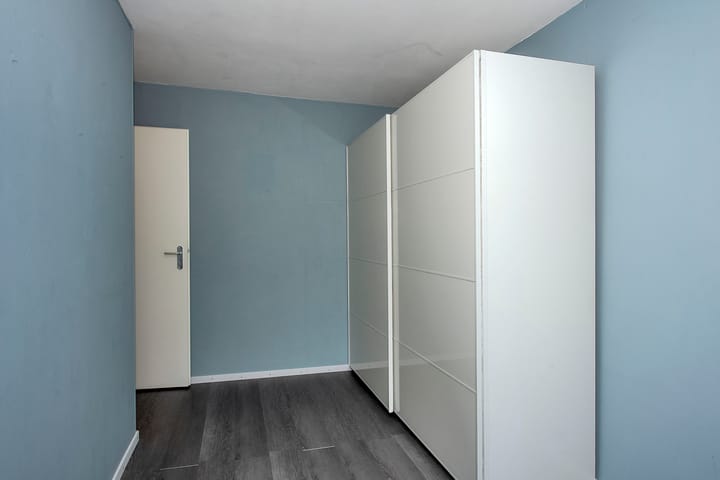 Foto 23 van Robert Stolzstraat 81