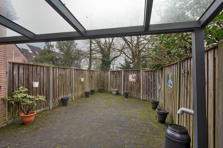 Foto 31 van Robert Stolzstraat 81