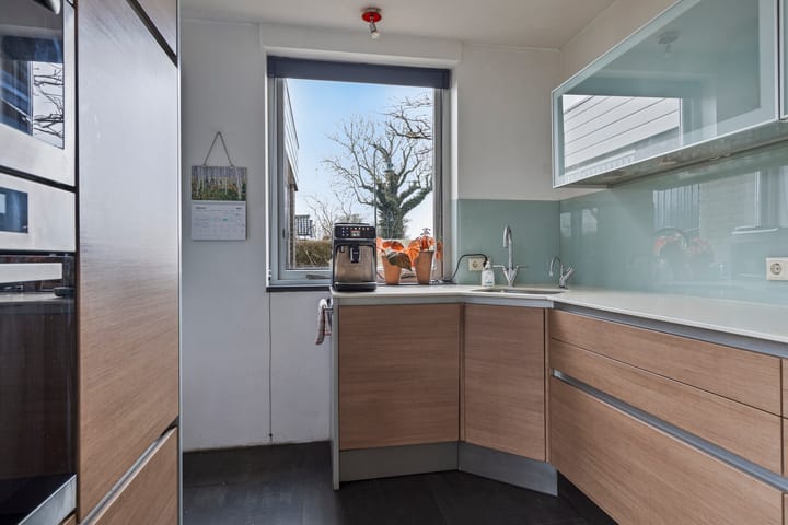 Foto 15 van Zuideinde 95