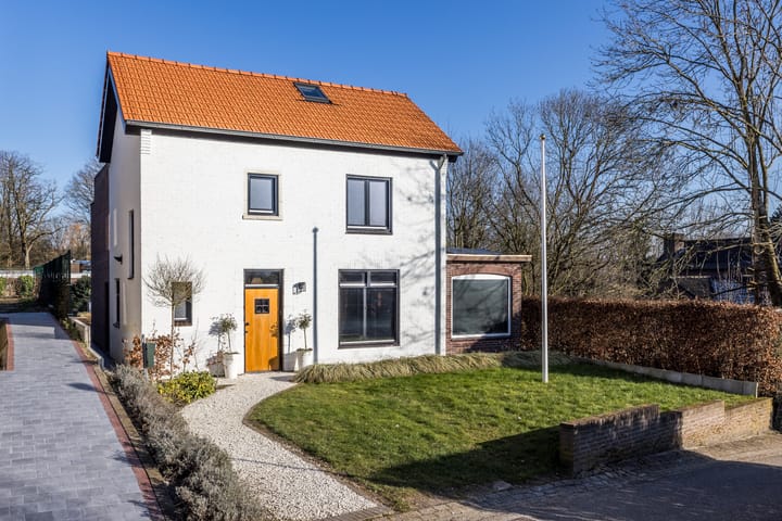Koopwoningen - huizen te koop in [Funda]