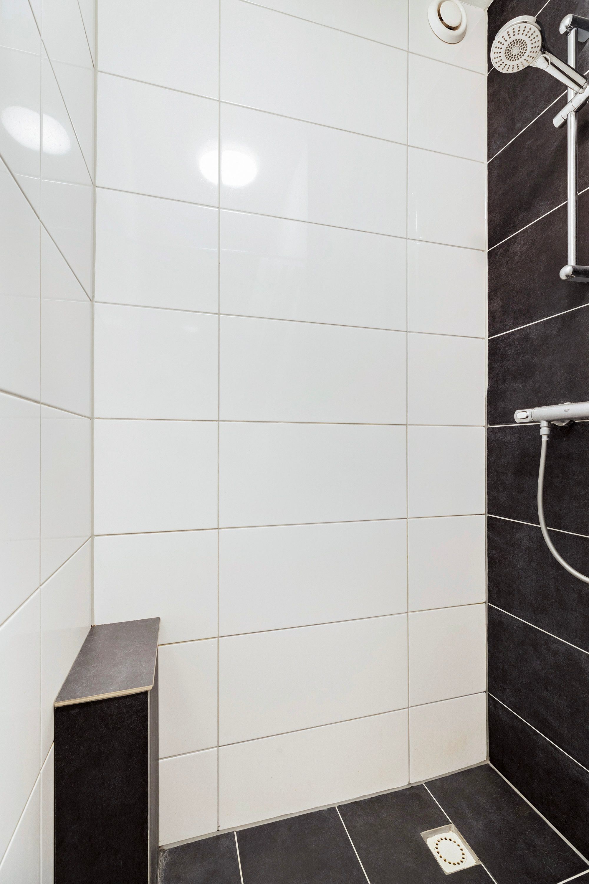 Photo 24 of Johan de Meesterstraat 13-C