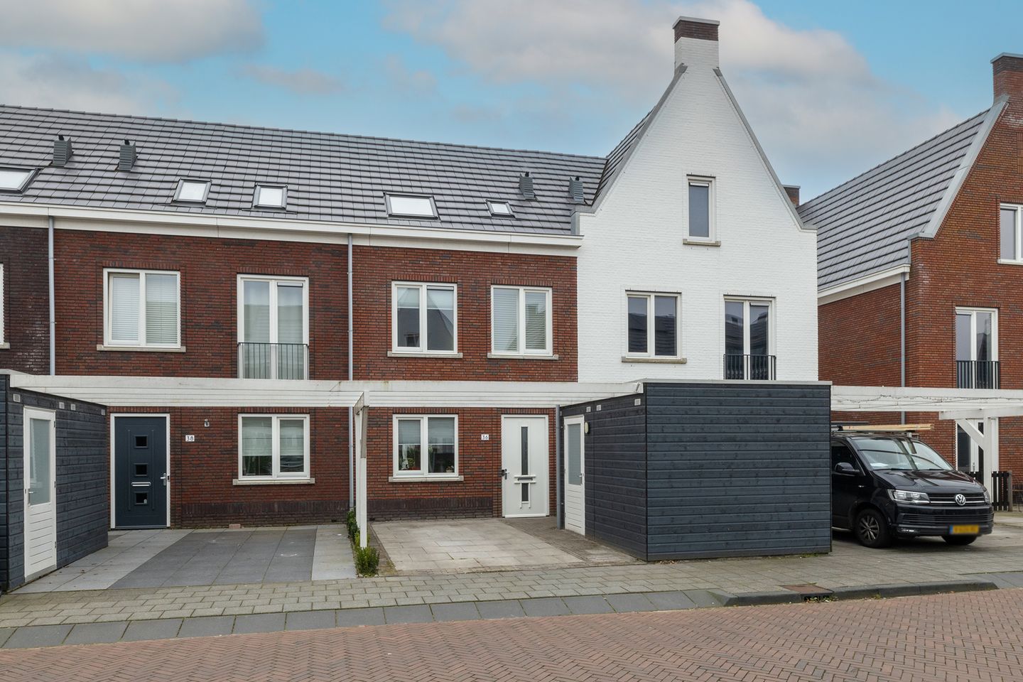 Foto 1 van De Laan van Westlands Roem 36