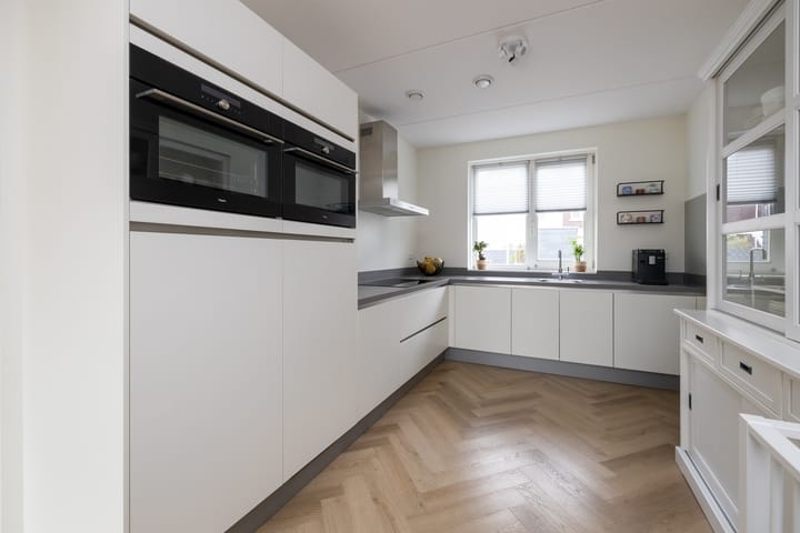 Foto 14 van De Laan van Westlands Roem 36