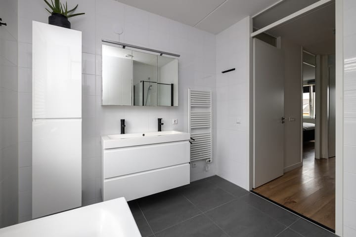 Foto 23 van De Laan van Westlands Roem 36