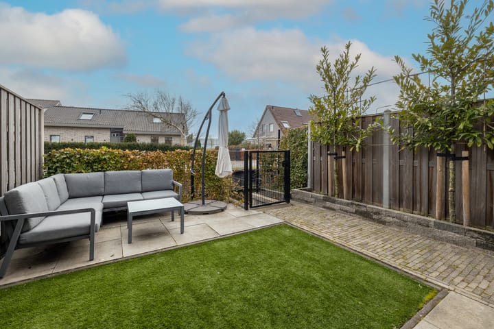 Foto 35 van De Laan van Westlands Roem 36