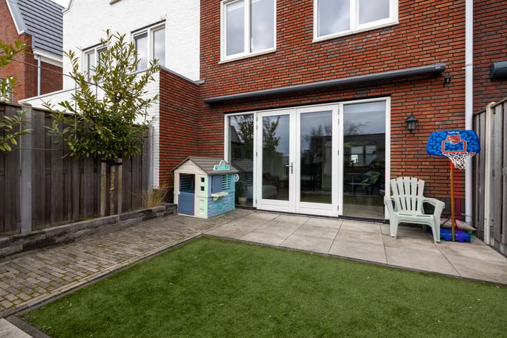 Foto 36 van De Laan van Westlands Roem 36