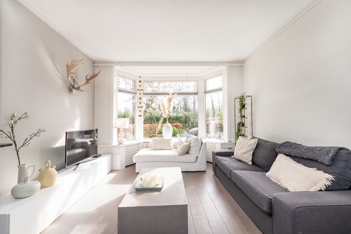 Foto 6 van Burg Simonsstraat 8