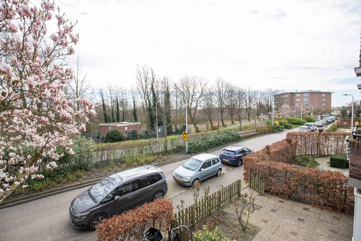 Foto 37 van Burg Simonsstraat 8