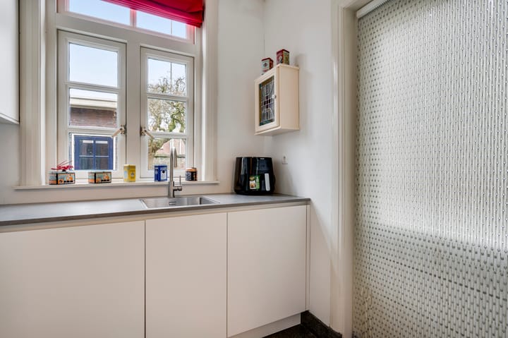 Photo 16 of Tongelresestraat 128