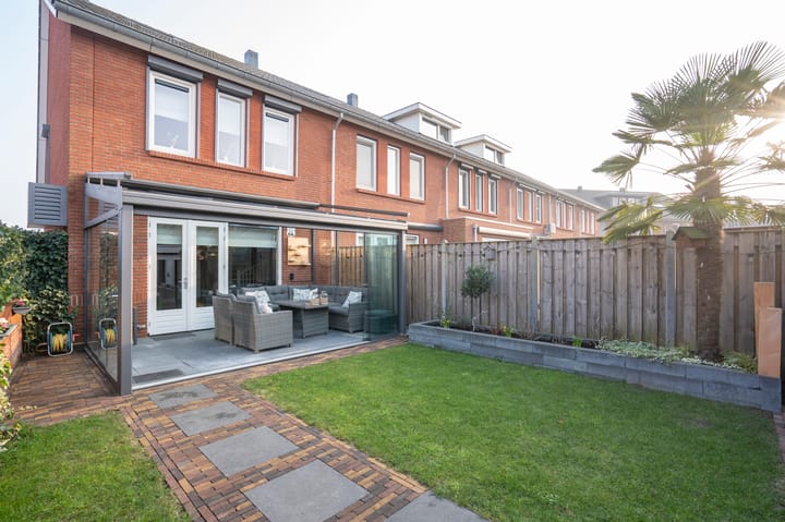 Foto 30 van Jacob van der Ulftstraat 32